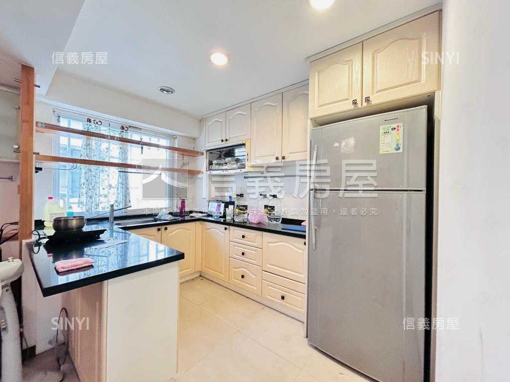 藝文邊間美墅房屋室內格局與周邊環境