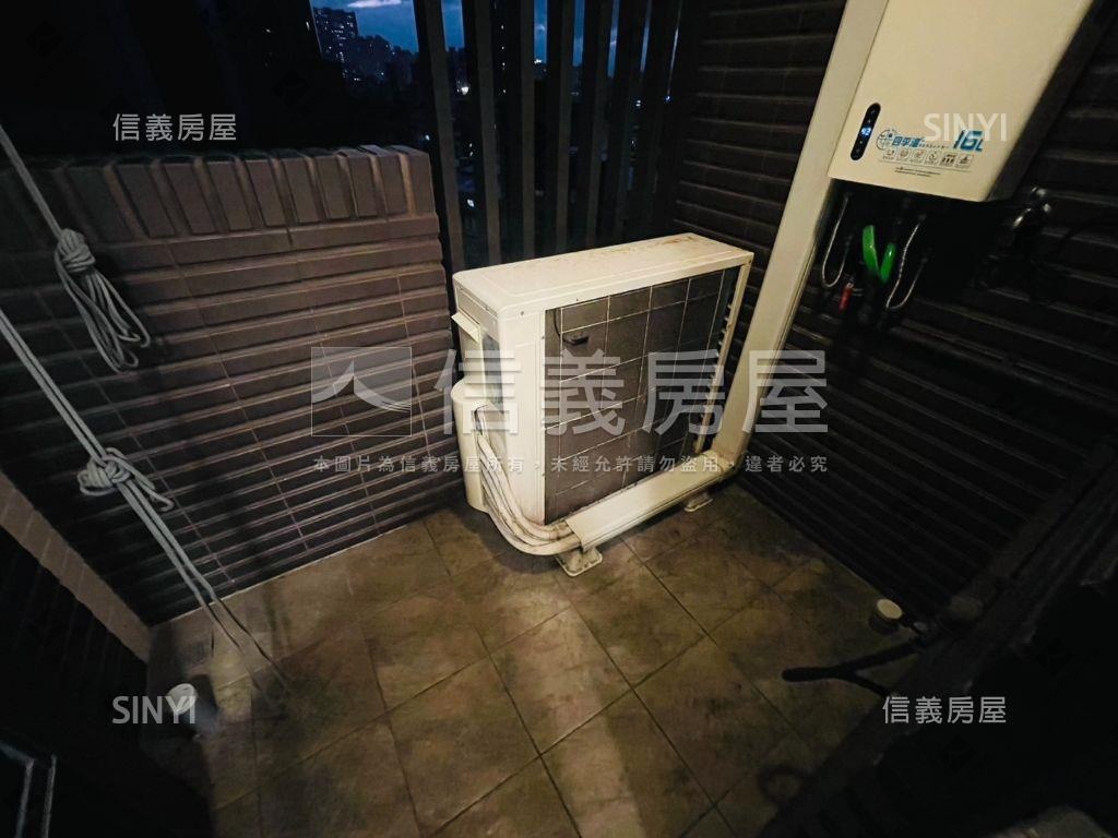 仁愛路敦美苑美妝２房房屋室內格局與周邊環境