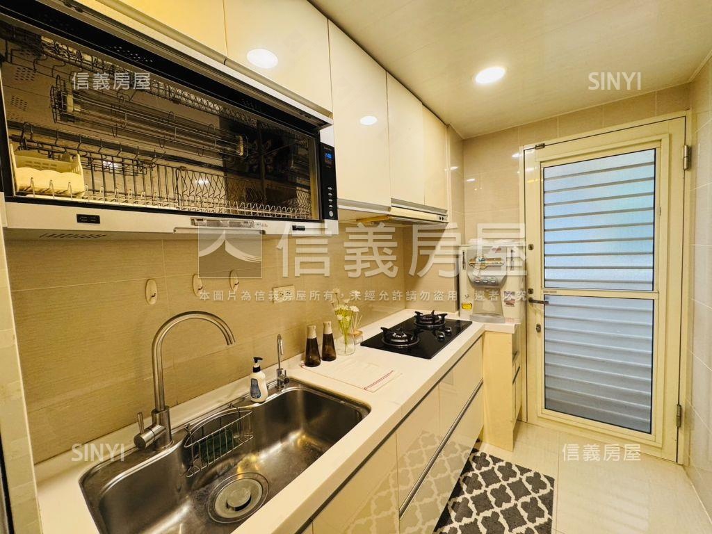 信義安和電梯美三房房屋室內格局與周邊環境