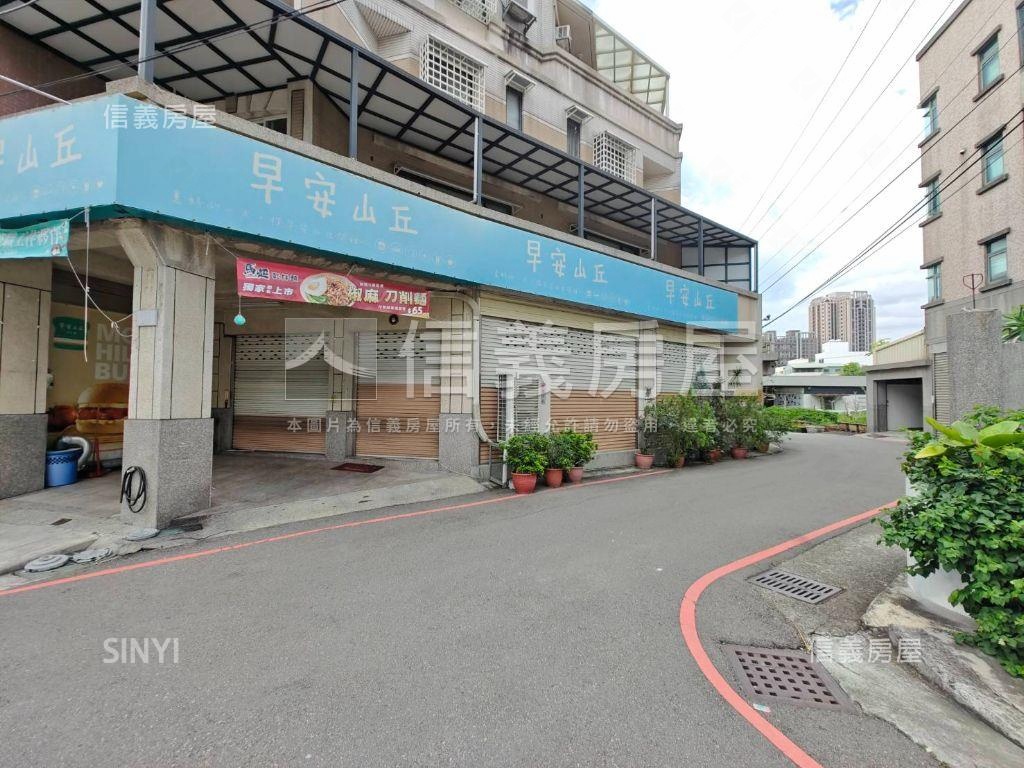 近火車站商圈透天房屋室內格局與周邊環境