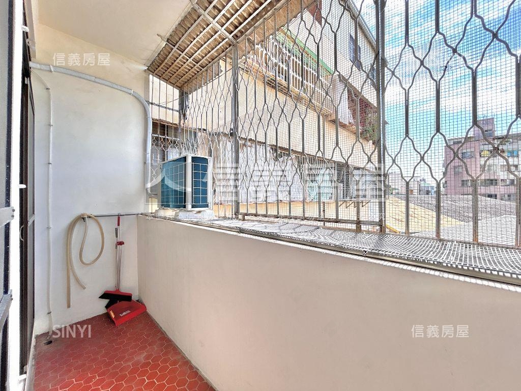 近水湳市場。行情三房美宅房屋室內格局與周邊環境