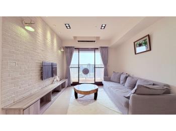 世紀城次頂樓朝東南三房