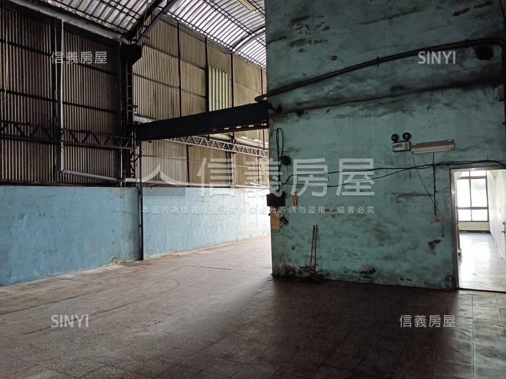 臨１２米路塩信街方正廠房房屋室內格局與周邊環境