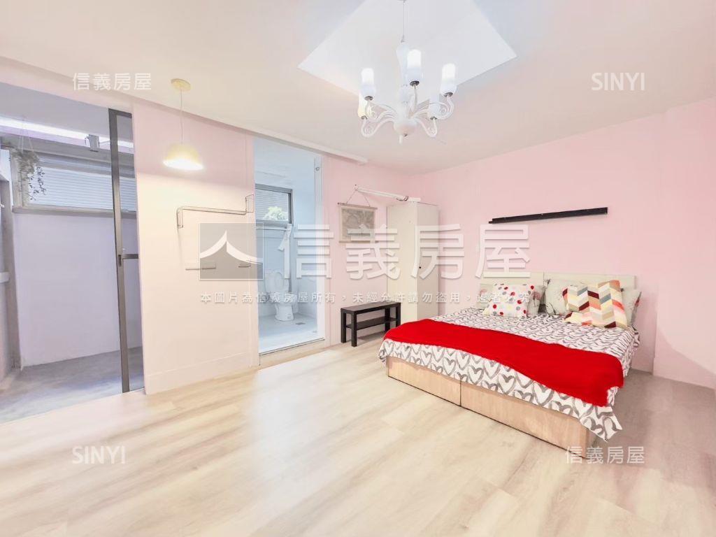 北區角間大面寬顯眼店面房屋室內格局與周邊環境