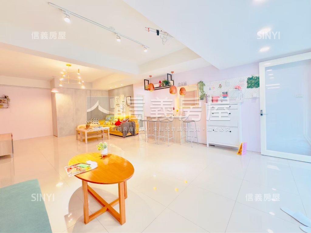 北區角間大面寬顯眼店面房屋室內格局與周邊環境