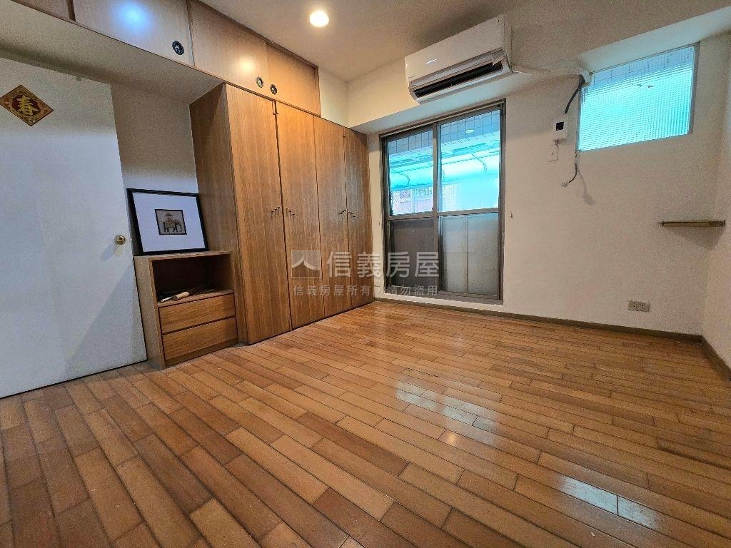 大客廳⭐兩房兩衛⭐露臺戶房屋室內格局與周邊環境
