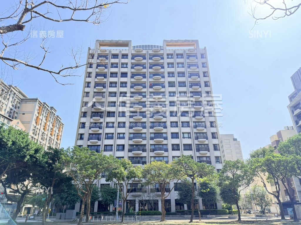 坤山㊝水漾層峰寓所房屋室內格局與周邊環境