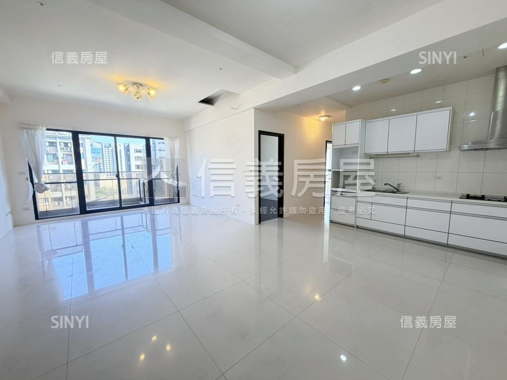 坤山㊝水漾層峰寓所房屋室內格局與周邊環境