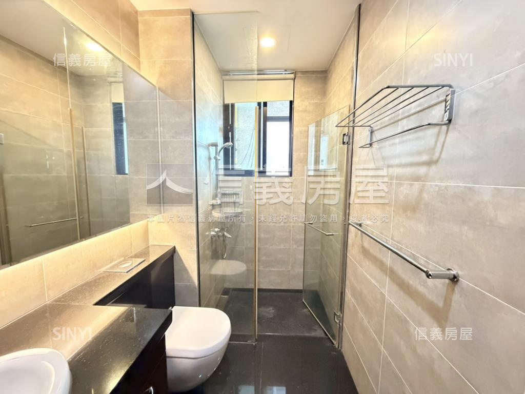 坤山㊝水漾層峰寓所房屋室內格局與周邊環境