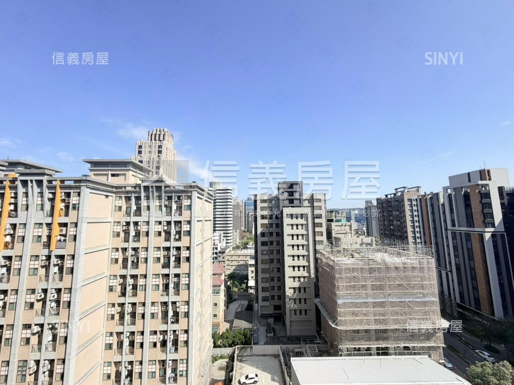 坤山㊝水漾層峰寓所房屋室內格局與周邊環境