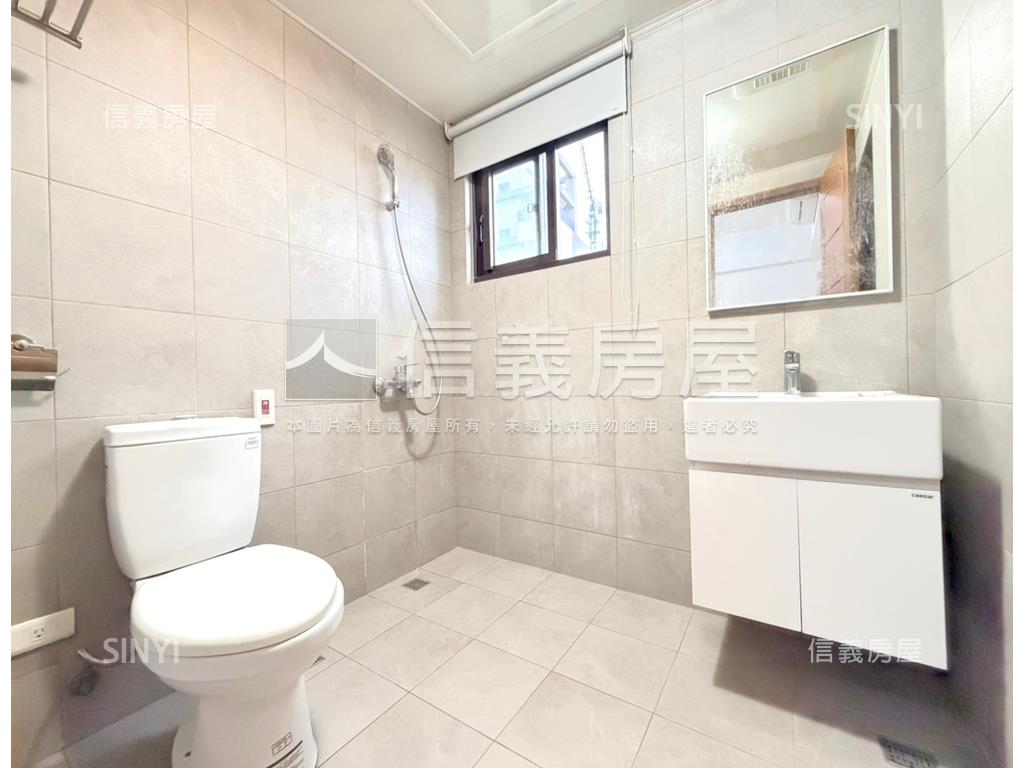 新市Ａ平方景觀大兩房平車房屋室內格局與周邊環境