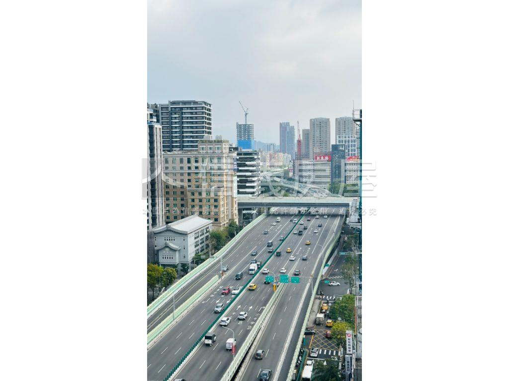 藏美寓１０樓Ａ５房屋室內格局與周邊環境