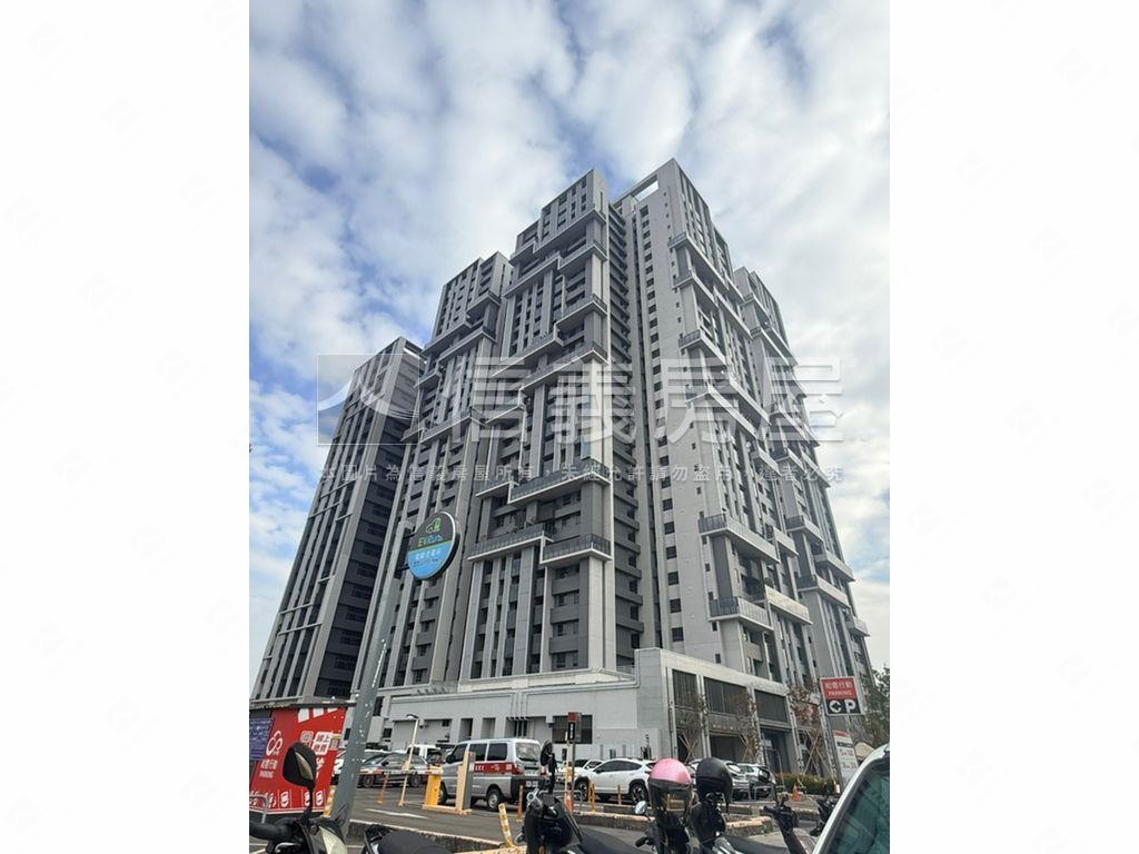 真＊平轉Ｇ９商辦附車位房屋室內格局與周邊環境