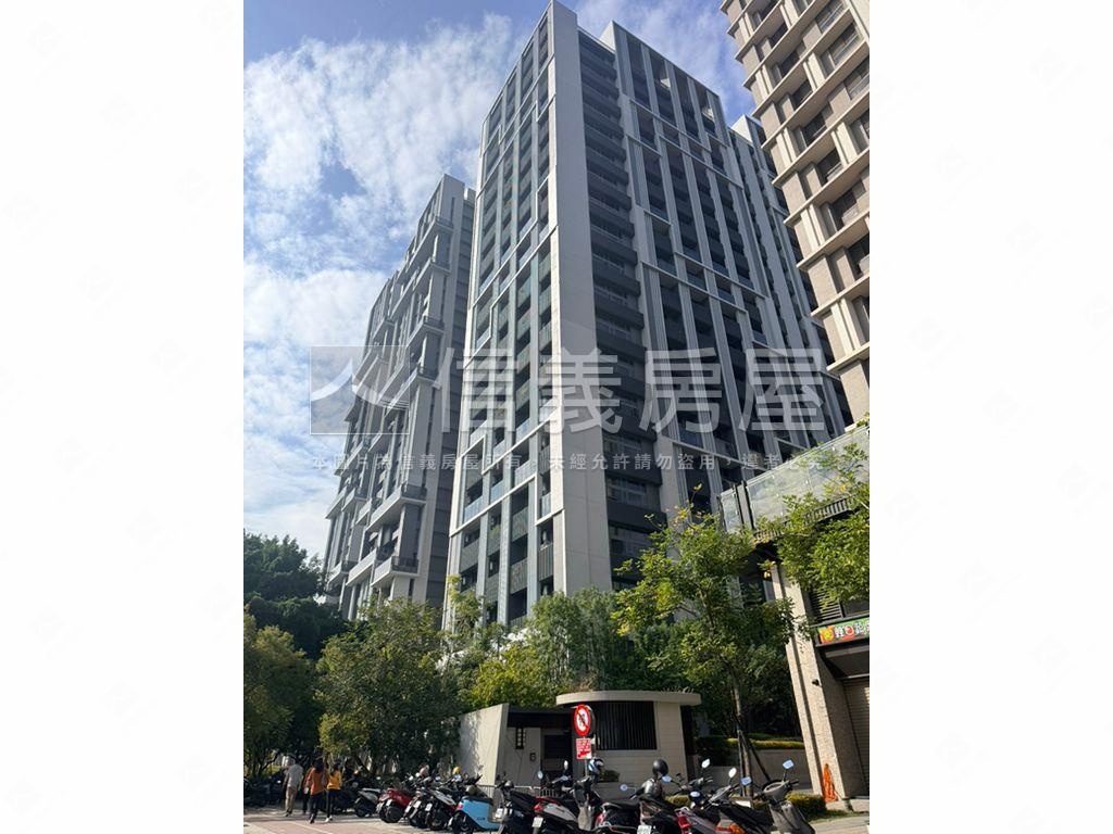 真＊平轉Ｇ９商辦附車位房屋室內格局與周邊環境