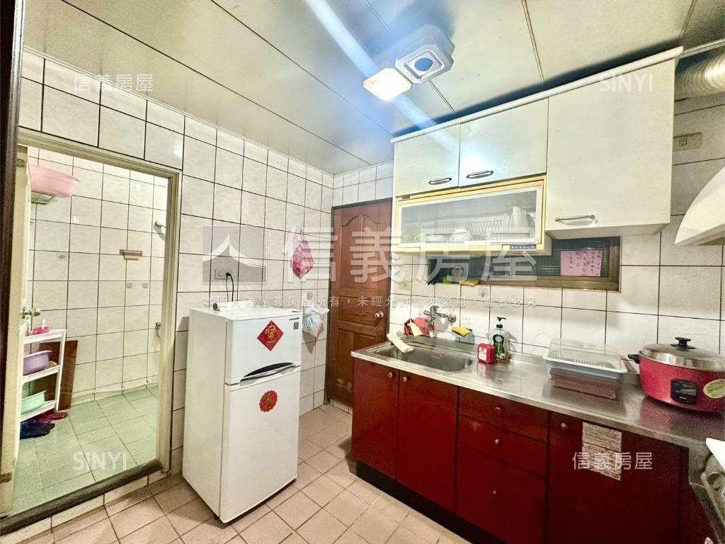 ✿萬大近未來迦蚋站一樓✿房屋室內格局與周邊環境