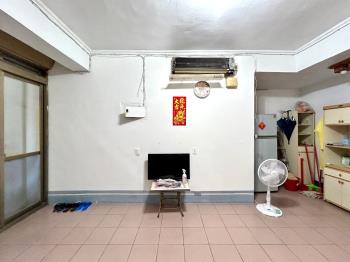 ✿萬大近未來迦蚋站一樓✿