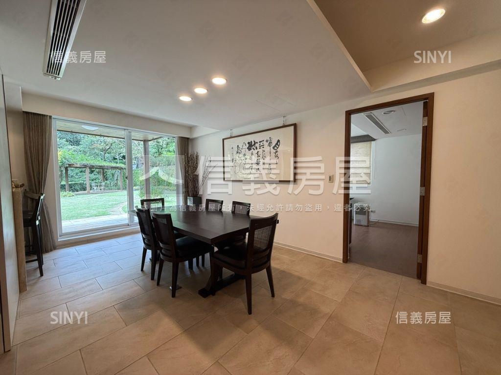 大台北華城獨棟庭院別墅房屋室內格局與周邊環境