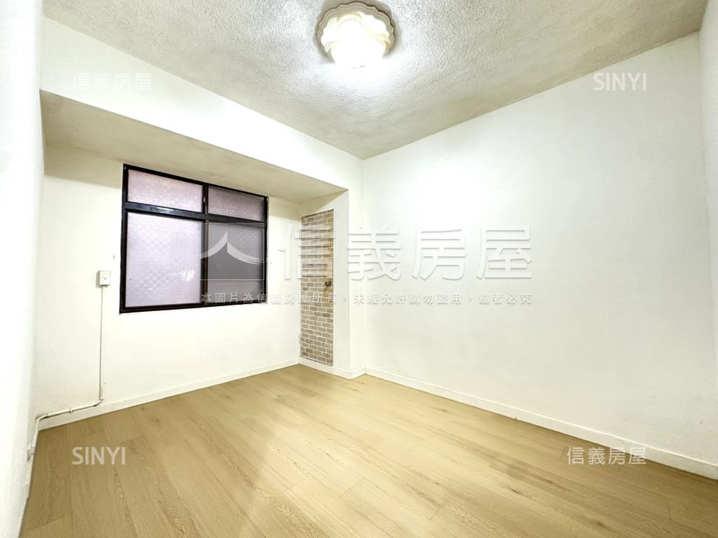 ☆三民公園邊間精美二樓房屋室內格局與周邊環境