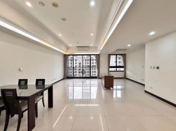 捷運遠雄巴黎公園