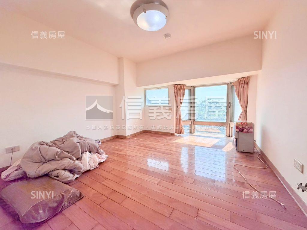 菓嶺山莊低總美屋房屋室內格局與周邊環境
