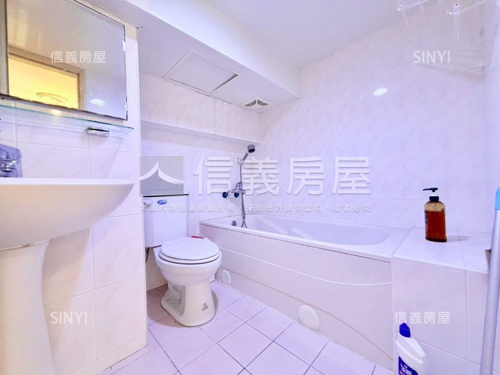 菓嶺山莊低總美屋房屋室內格局與周邊環境