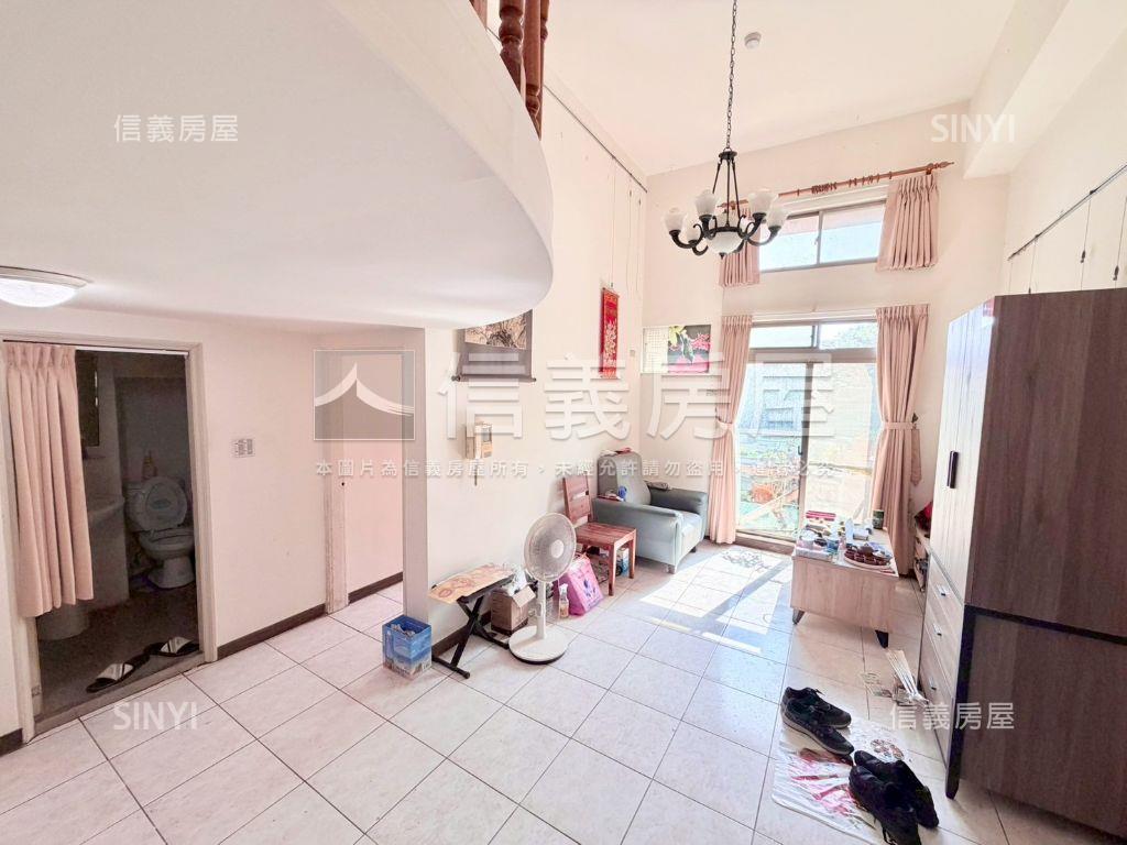 菓嶺山莊低總美屋房屋室內格局與周邊環境