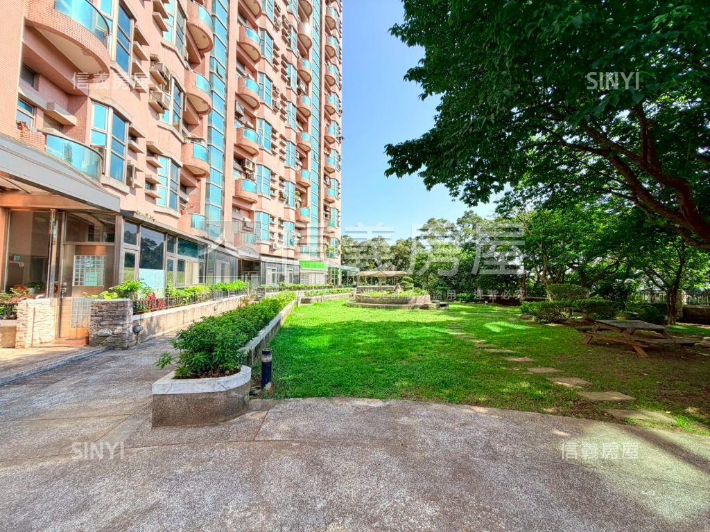 菓嶺山莊低總美屋房屋室內格局與周邊環境