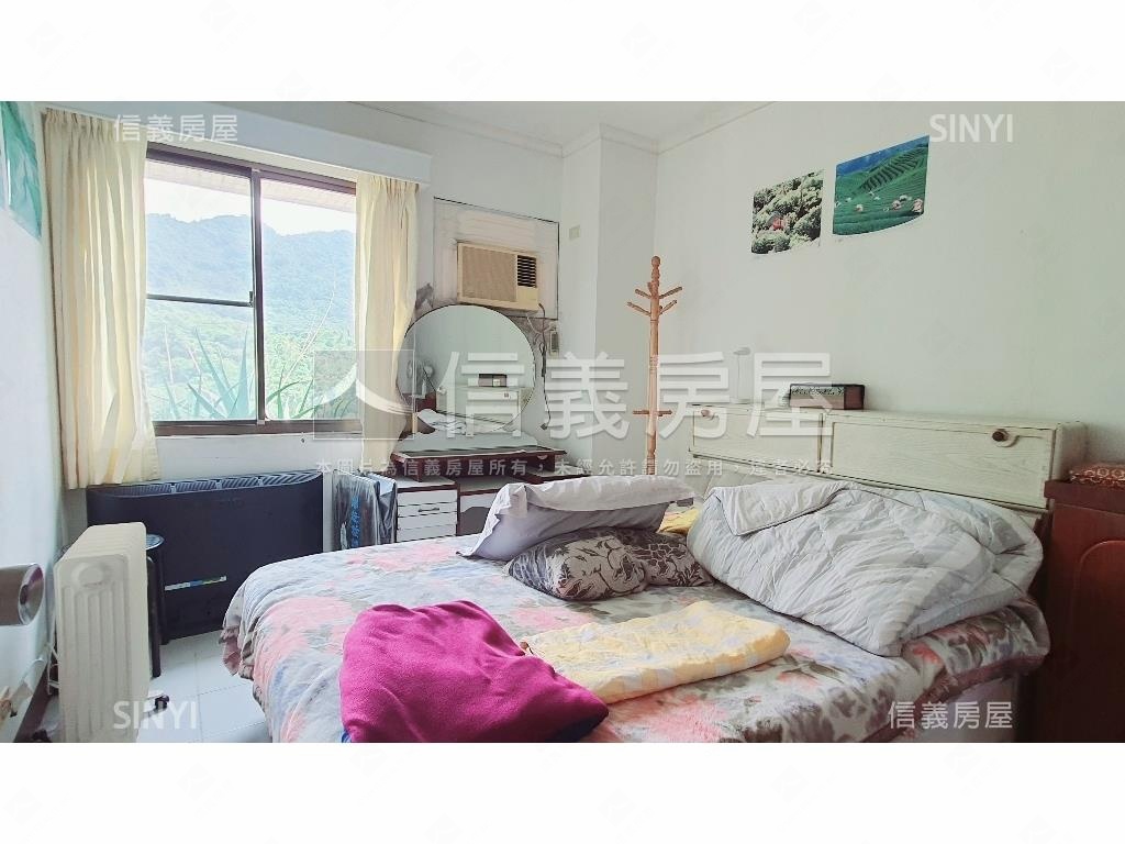 南港花園高樓１０１山景居房屋室內格局與周邊環境