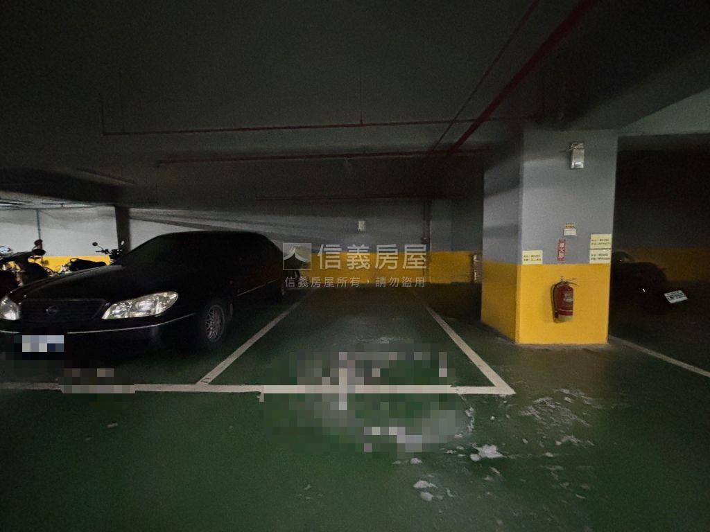 歡喜自在四房車位房屋室內格局與周邊環境