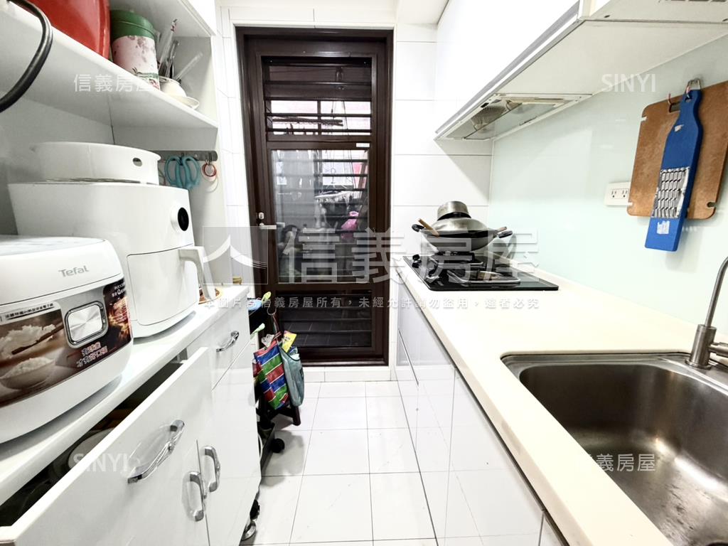 漢寶邊間溫馨三房房屋室內格局與周邊環境