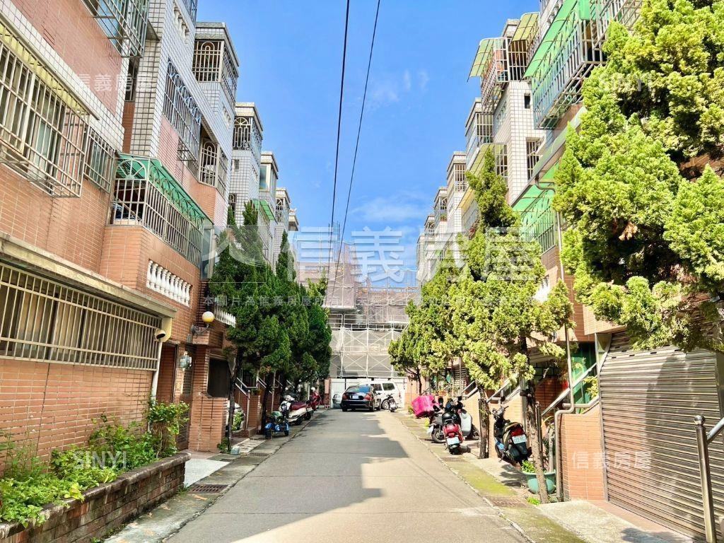 鴻豫境邊間兩房平車位房屋室內格局與周邊環境