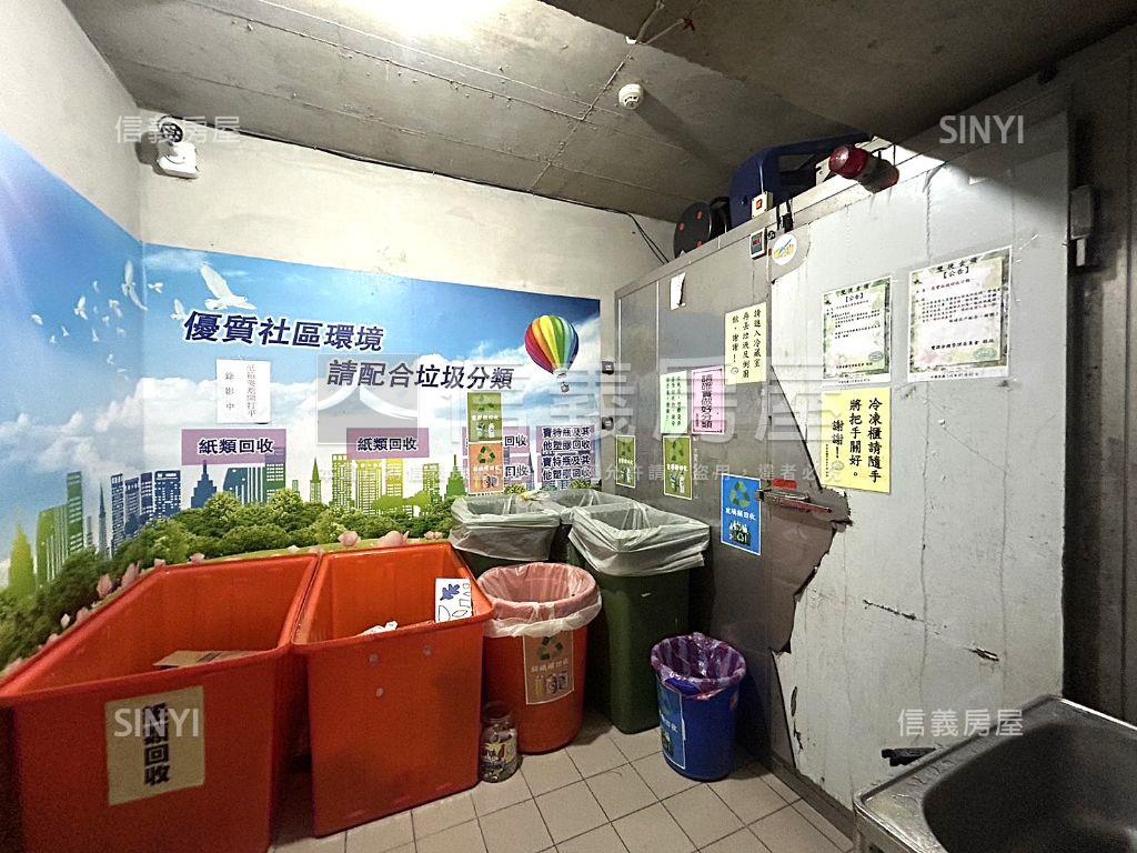 雙捷金鑽－後棟安靜小資套房屋室內格局與周邊環境
