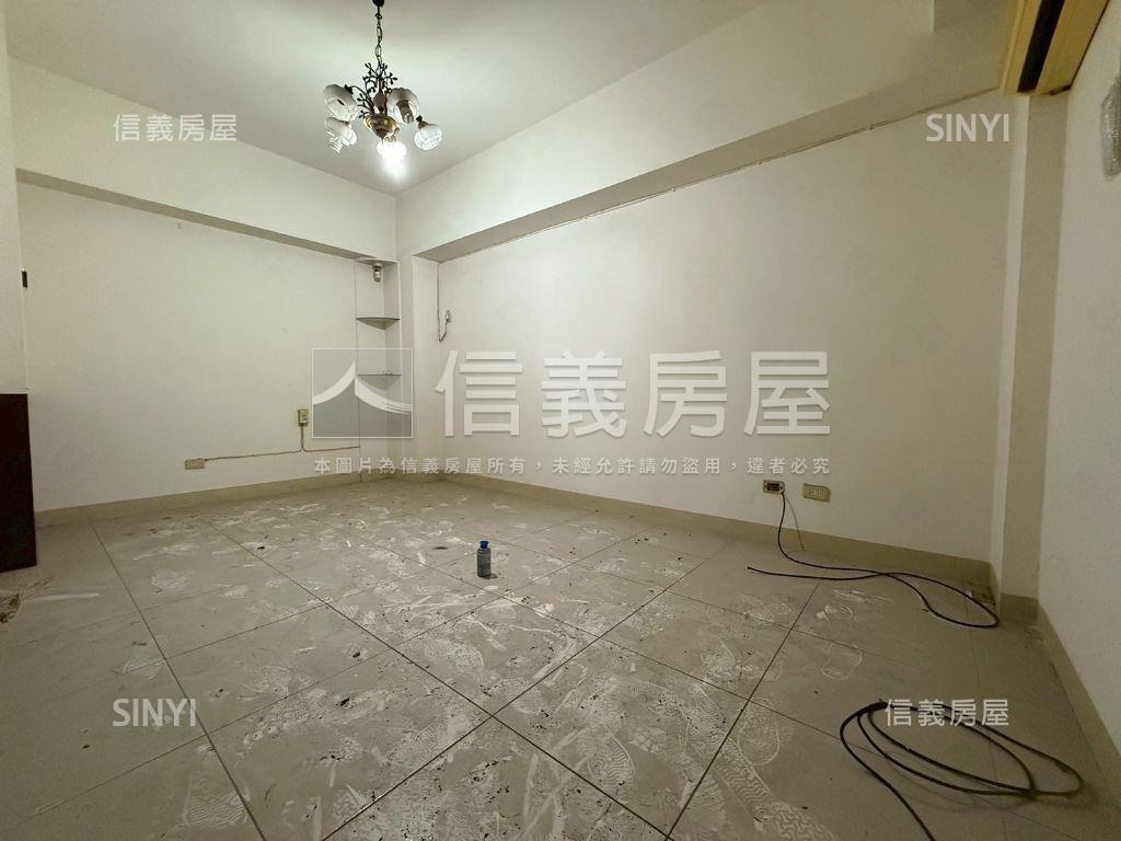 明誠鼎山金店面房屋室內格局與周邊環境