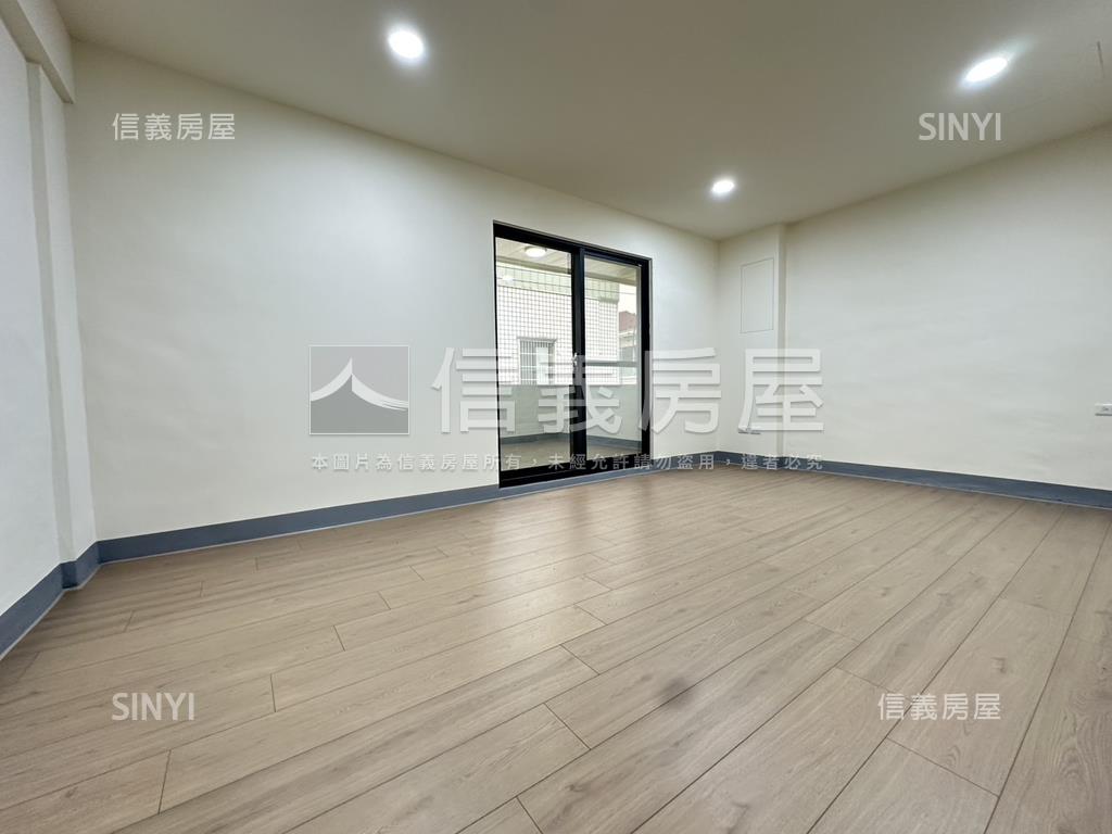 大里軟體園區旁臨路透天房屋室內格局與周邊環境