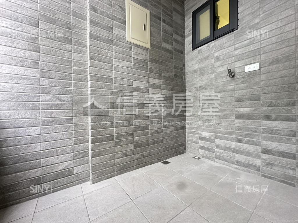 大里軟體園區旁臨路透天房屋室內格局與周邊環境