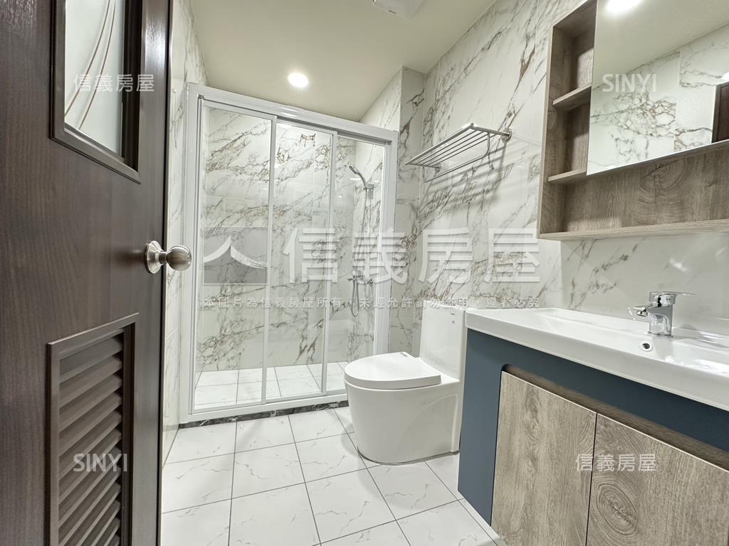 大里軟體園區旁臨路透天房屋室內格局與周邊環境