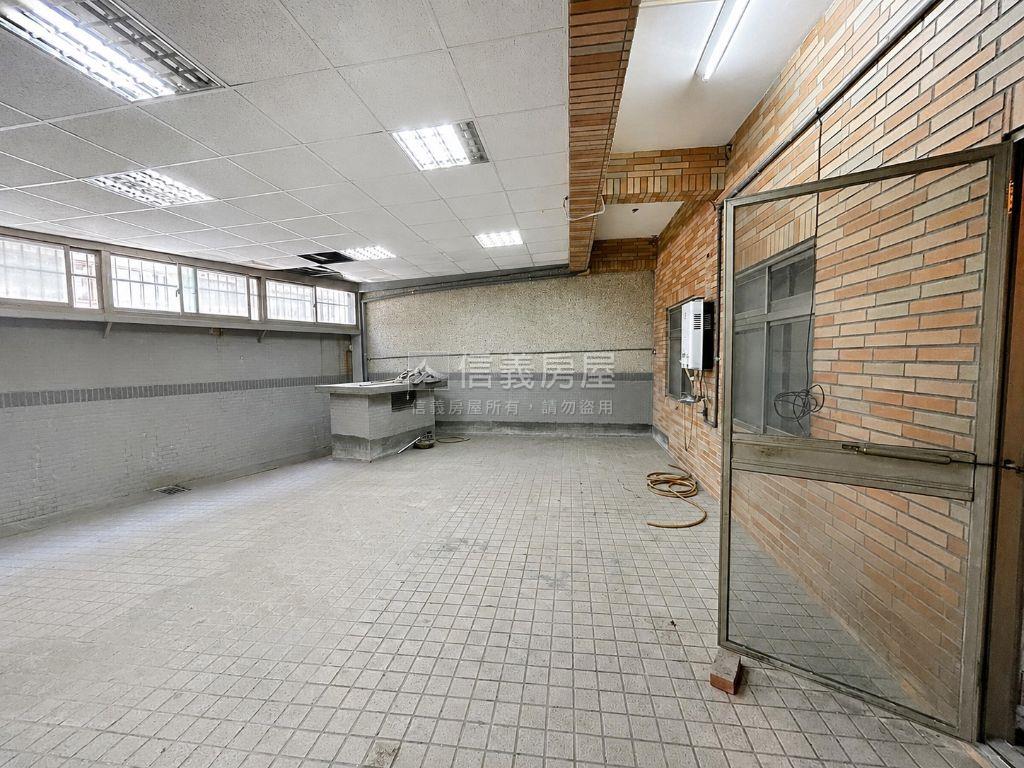 大面寬好用金店房屋室內格局與周邊環境