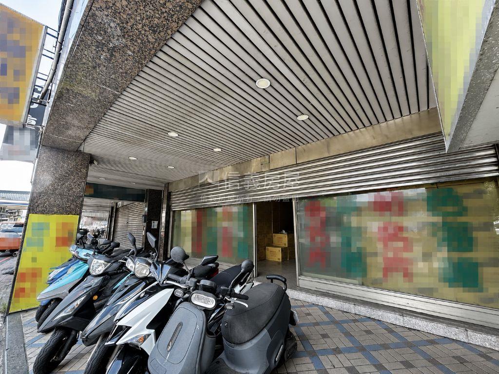 大面寬好用金店房屋室內格局與周邊環境
