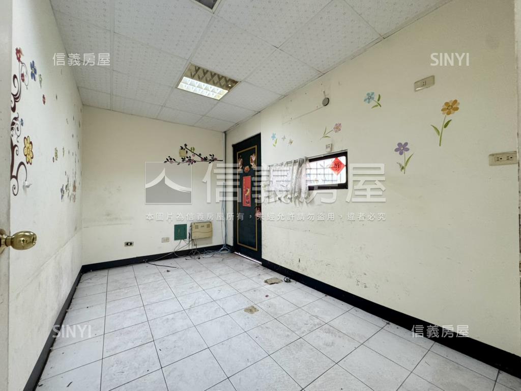 中正高工旁約９米面寬金店房屋室內格局與周邊環境