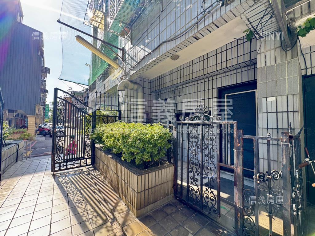 中正高工旁約９米面寬金店房屋室內格局與周邊環境