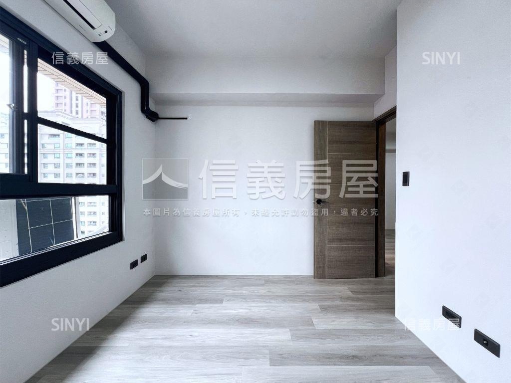 美術館新穎裝潢兩房平車房屋室內格局與周邊環境