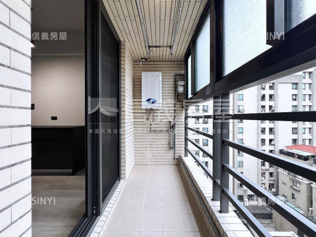 美術館新穎裝潢兩房平車房屋室內格局與周邊環境