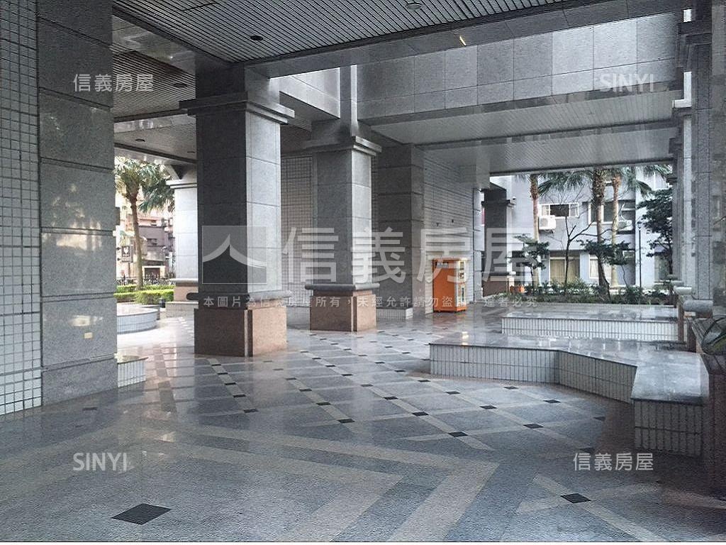 大旭地溫馨大空間有車位房屋室內格局與周邊環境