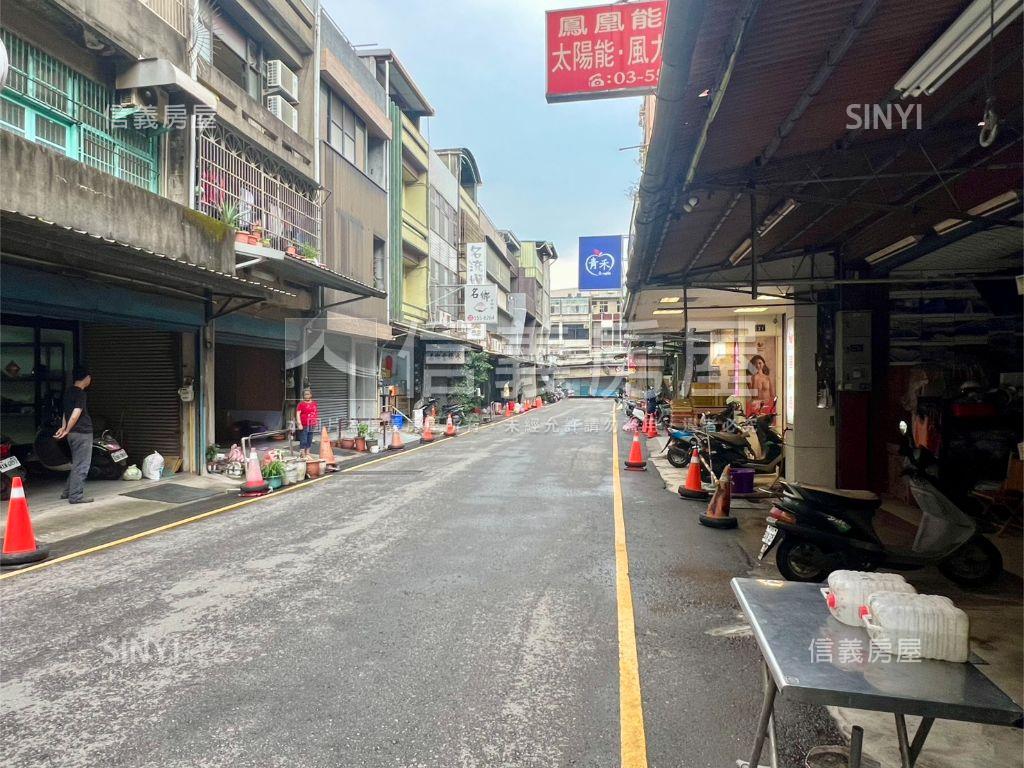 近台元科技雅筑高樓有車位房屋室內格局與周邊環境