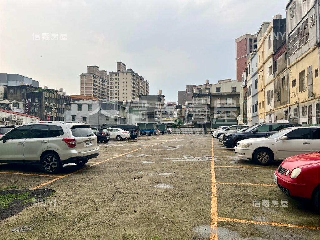 近台元科技雅筑高樓有車位房屋室內格局與周邊環境