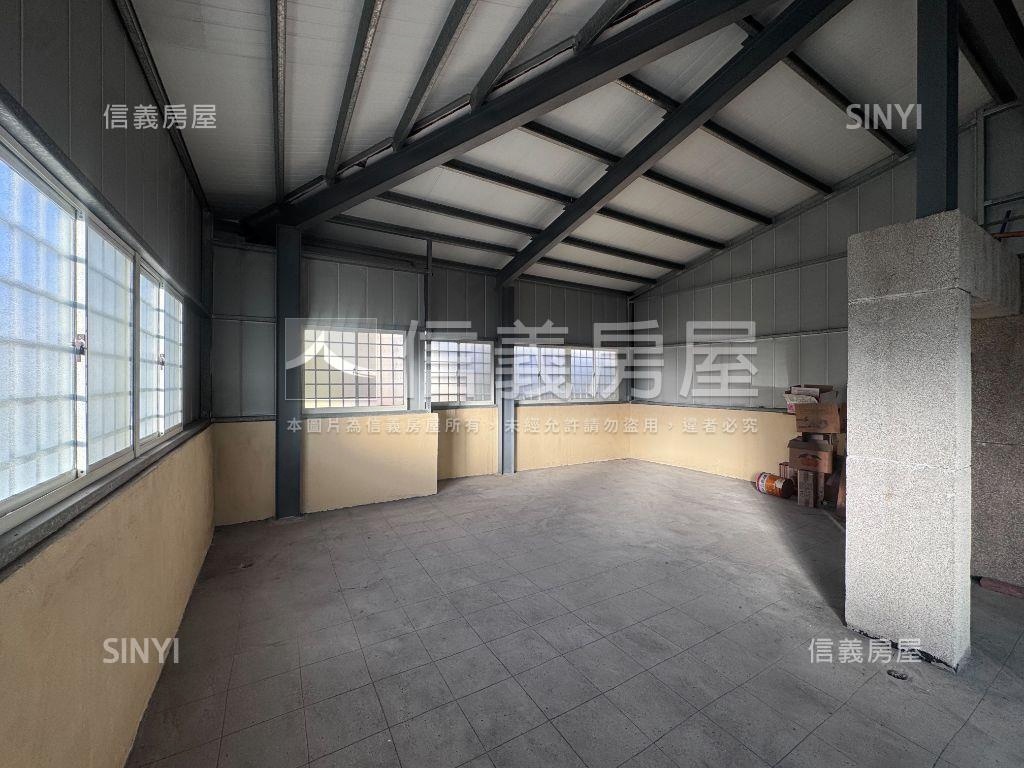 青島路角間歐式別墅房屋室內格局與周邊環境