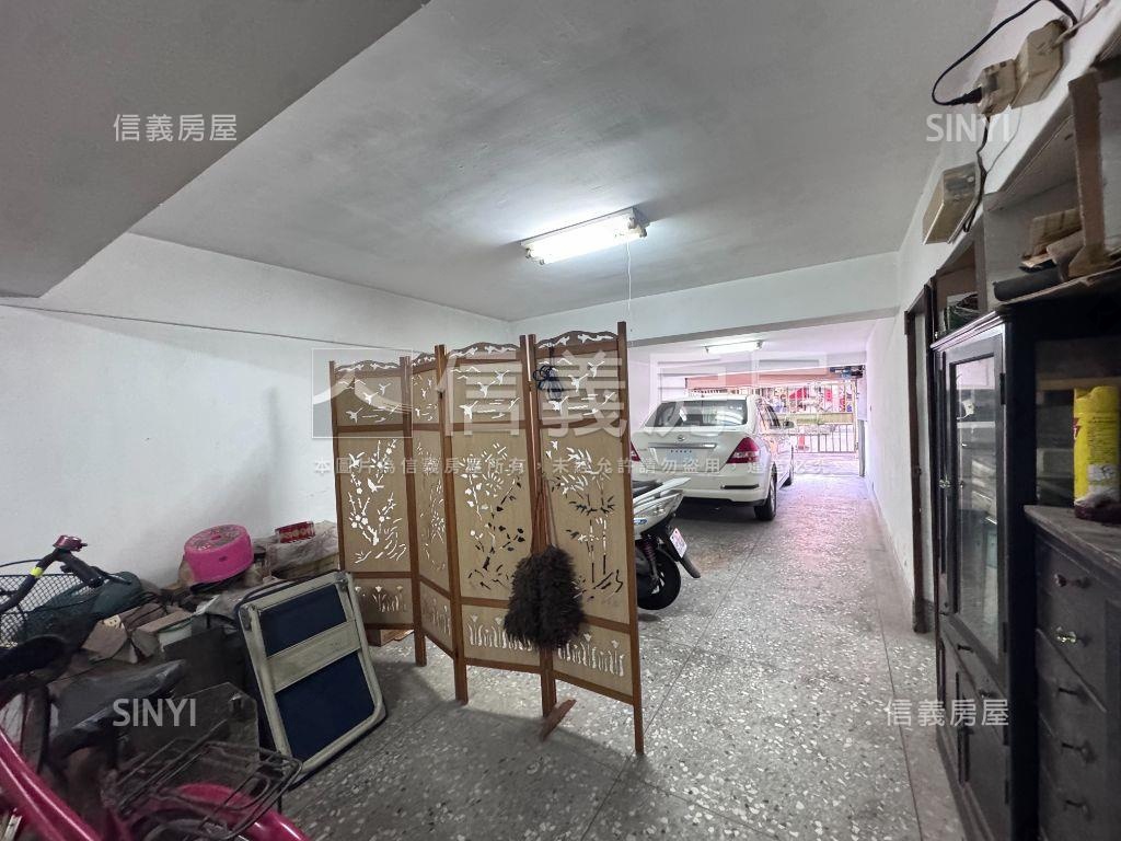 青島路角間歐式別墅房屋室內格局與周邊環境