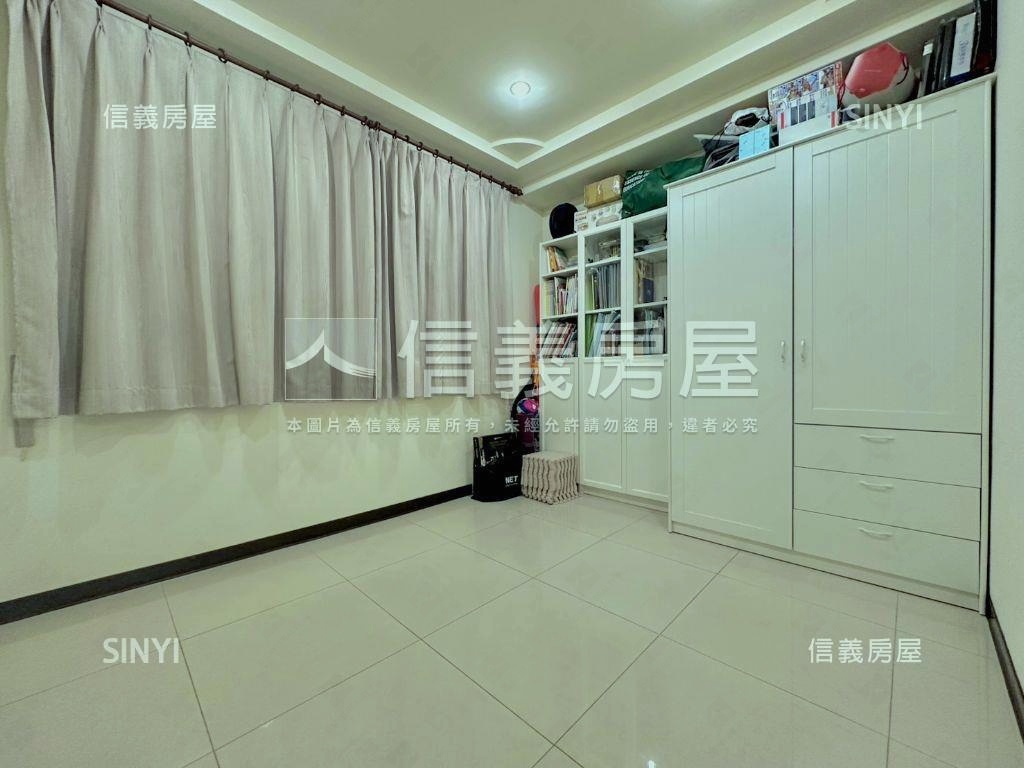 稀有釋出文化溱邸房屋室內格局與周邊環境