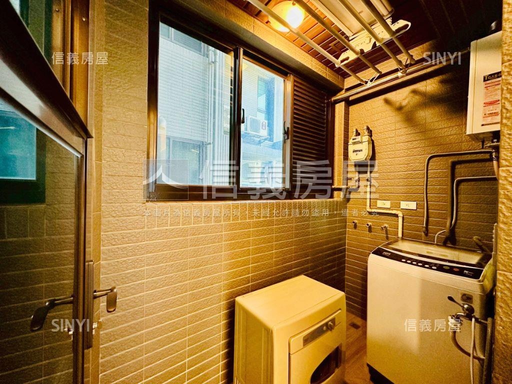 富堡晶棧２房車位露台美屋房屋室內格局與周邊環境