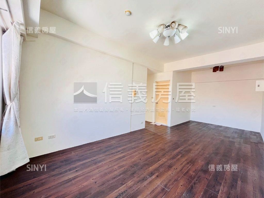 高醫建工屋況美的三房車位房屋室內格局與周邊環境